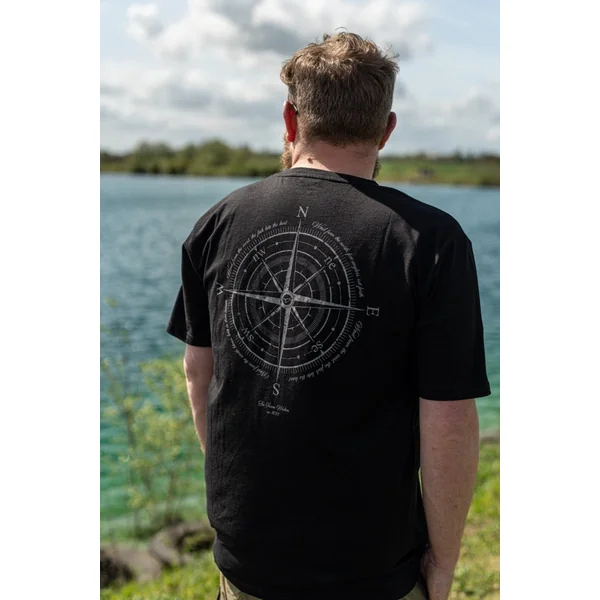 Camiseta Compass - Negra